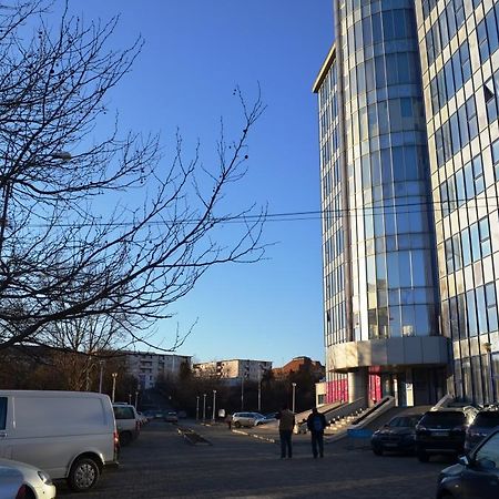 Apartament In Regim Hotelier Bacău Екстериор снимка