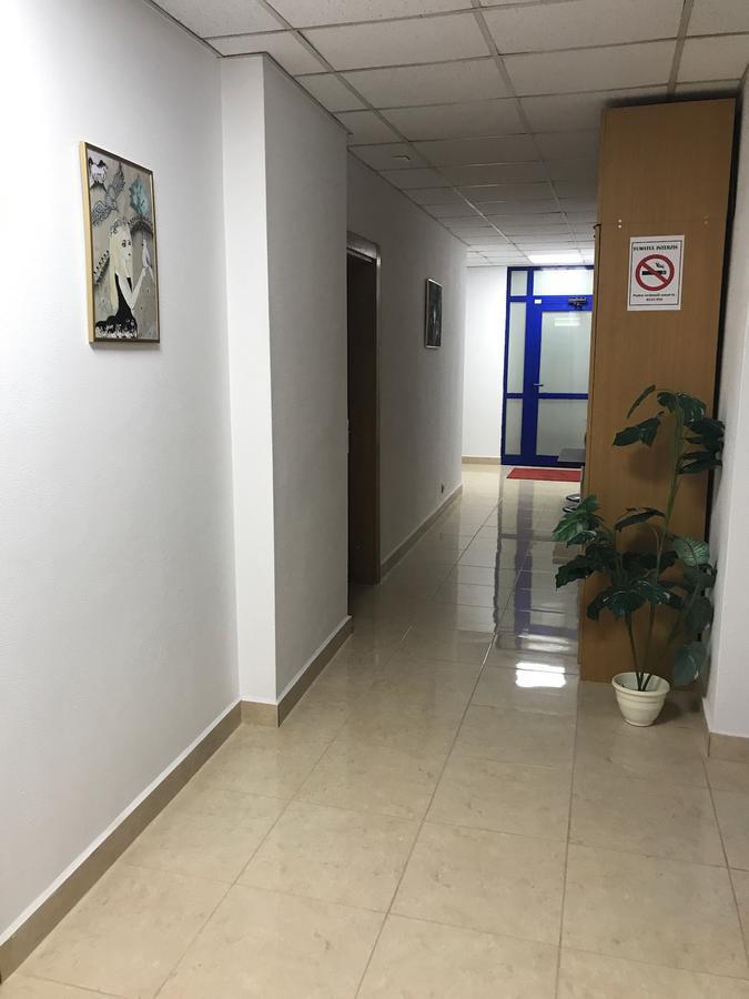 Apartament In Regim Hotelier Bacău Екстериор снимка