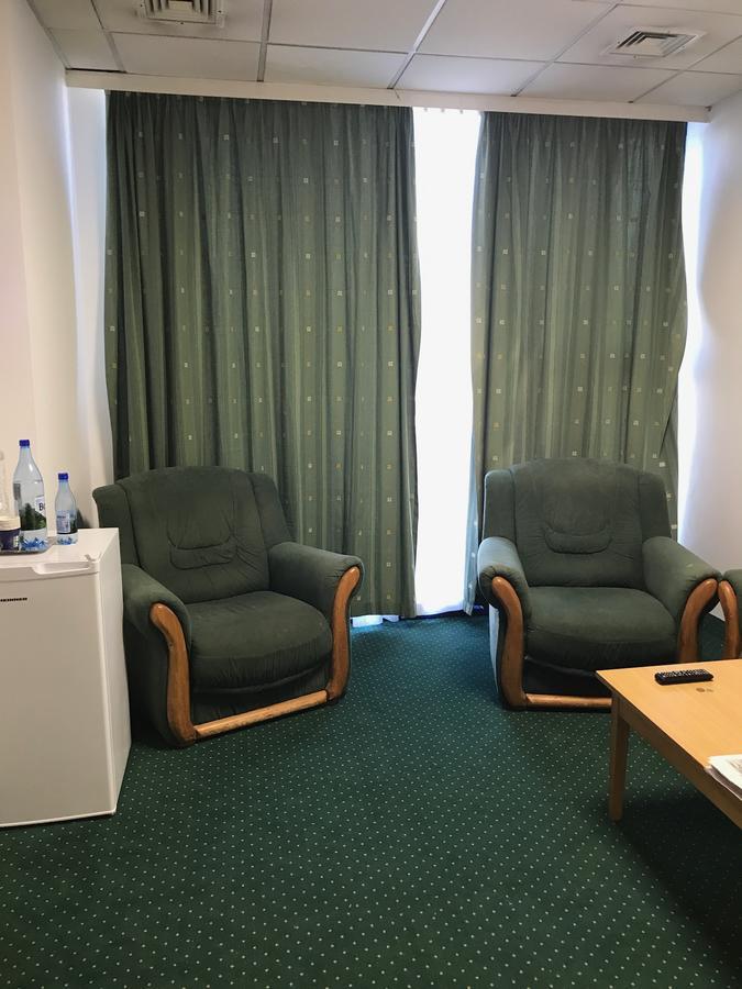 Apartament In Regim Hotelier Bacău Екстериор снимка