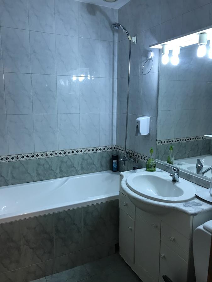Apartament In Regim Hotelier Bacău Екстериор снимка