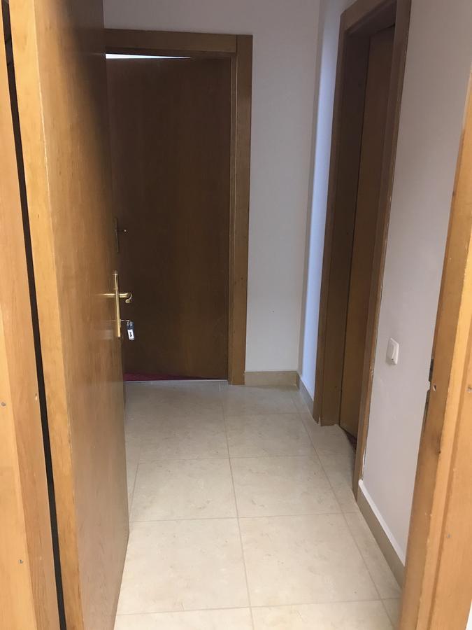 Apartament In Regim Hotelier Bacău Екстериор снимка